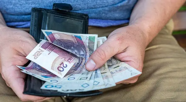 Zasiłek rodzinny 2026: Maksymalny dochód? Sprawdź progi!